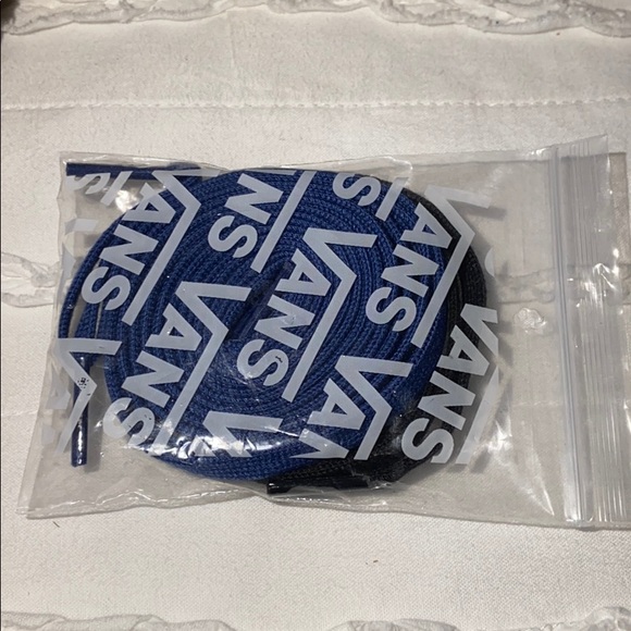 Van Pros - Picture 6 of 6